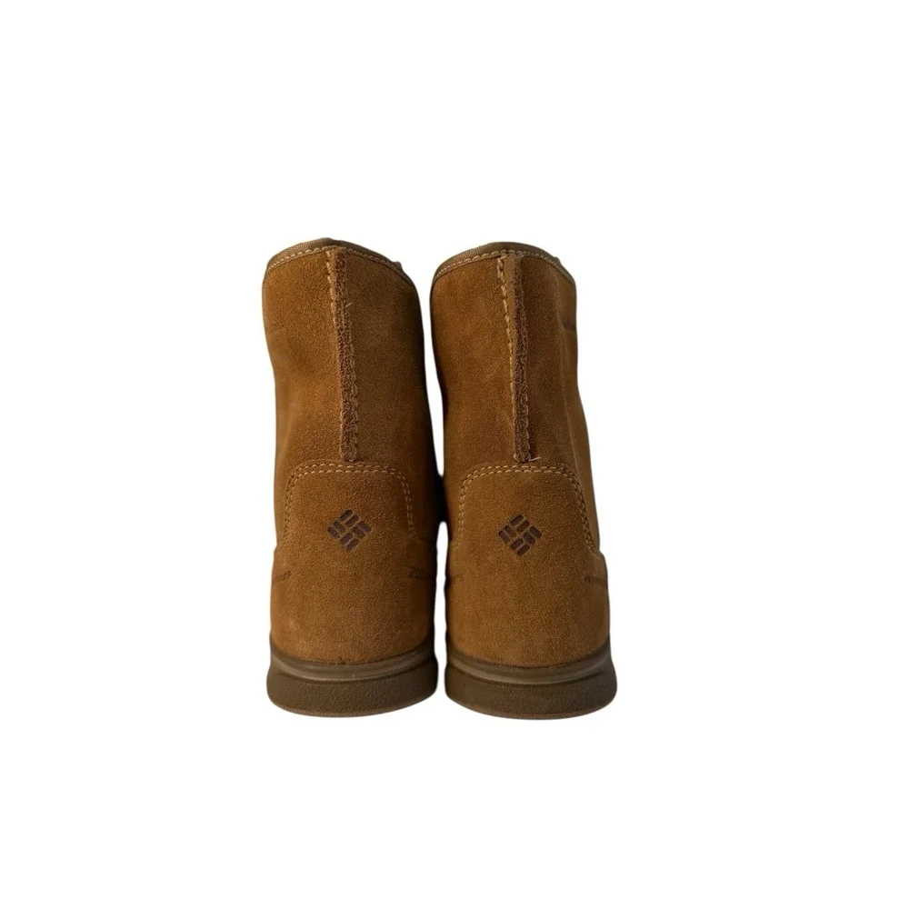 Columbia Youth Snow Boots Chestnut Suede‎ Size 1Y No Box